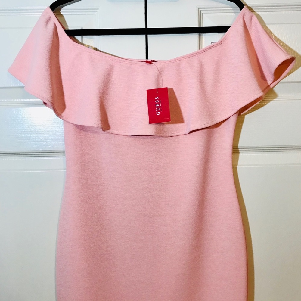 GUESS Bonair Off Shoulder Ruffle Dress - Picture 4 of 8